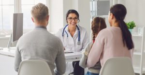 Read more about the article Your Journey to a Perfect Smile: How to Choose the Right Invisalign Doctor